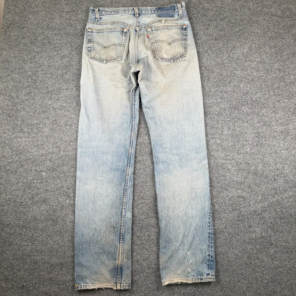 Vintage Levis 501 Jeans Mens 32x32 Blue Denim Distressed Repaired Made in USA